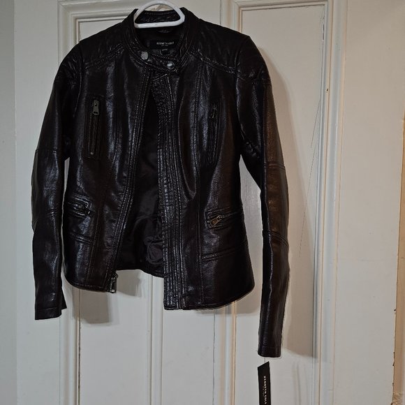 Leather jacket - Picture 1 of 3